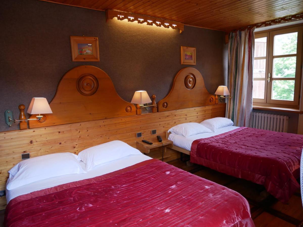 פאברג Hotel Du Parc - Manoir Du Baron Blanc מראה חיצוני תמונה